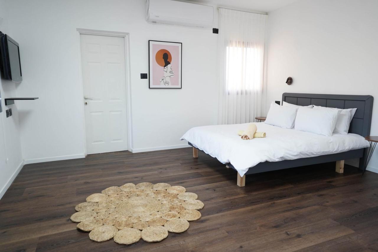 וילה רוני בריכה מחוממת Villa Roni Heated Pool Eilat Eksteriør bilde